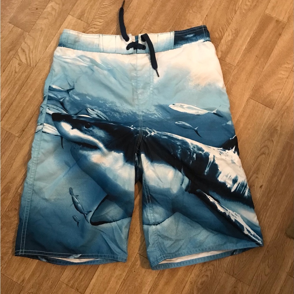Great White Shark Board Shorts Boy’s Size XL 14-16 by OLD NAVY